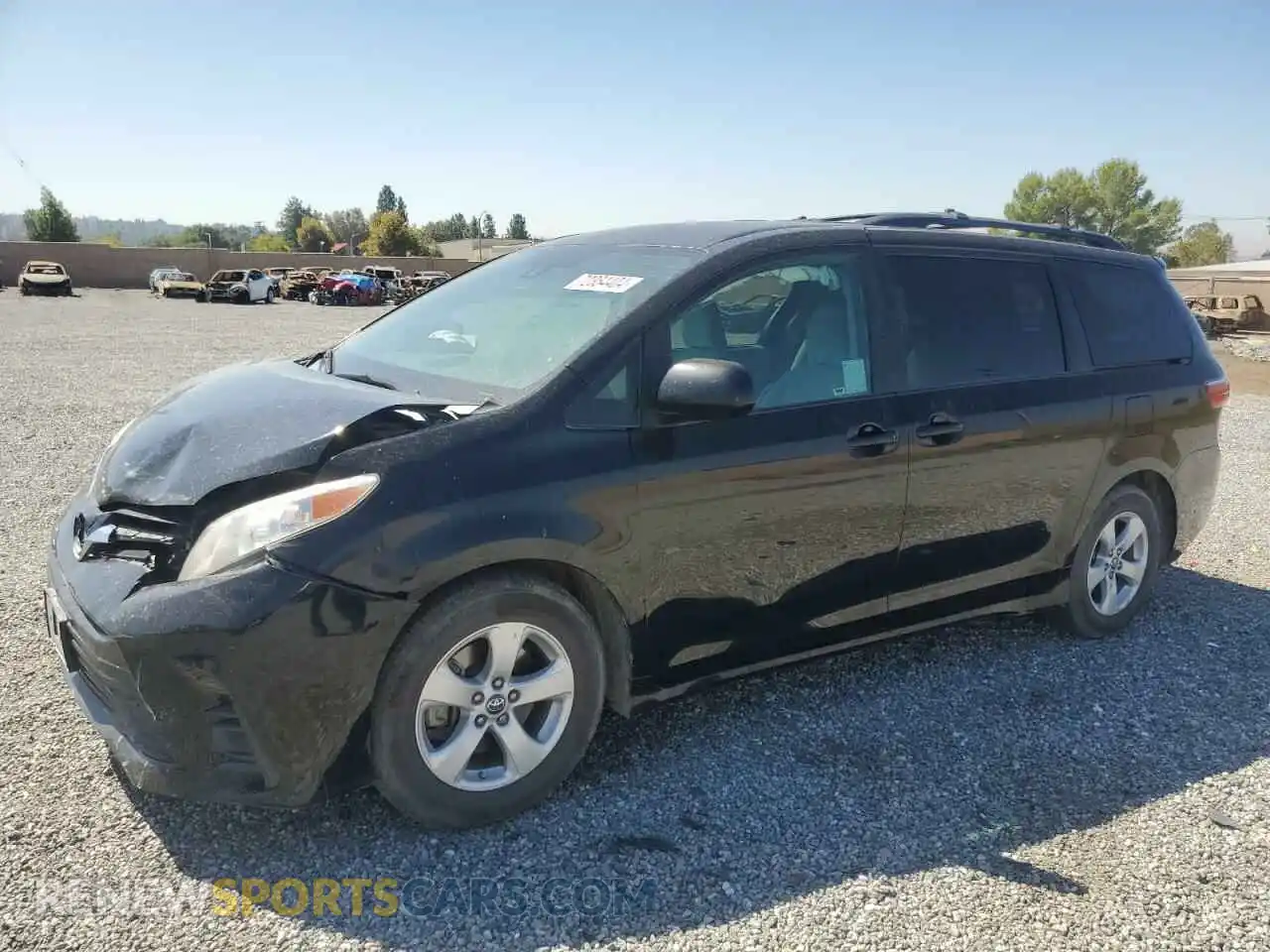 1 Photograph of a damaged car 5TDKZ3DC6LS049287 TOYOTA All Models 2020