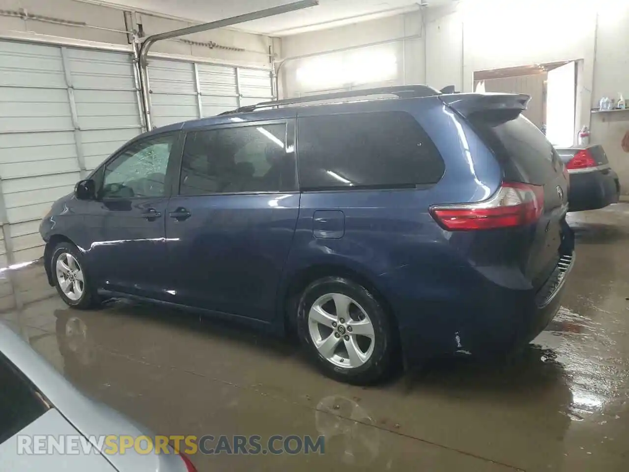 2 Photograph of a damaged car 5TDKZ3DC7LS054871 TOYOTA All Models 2020