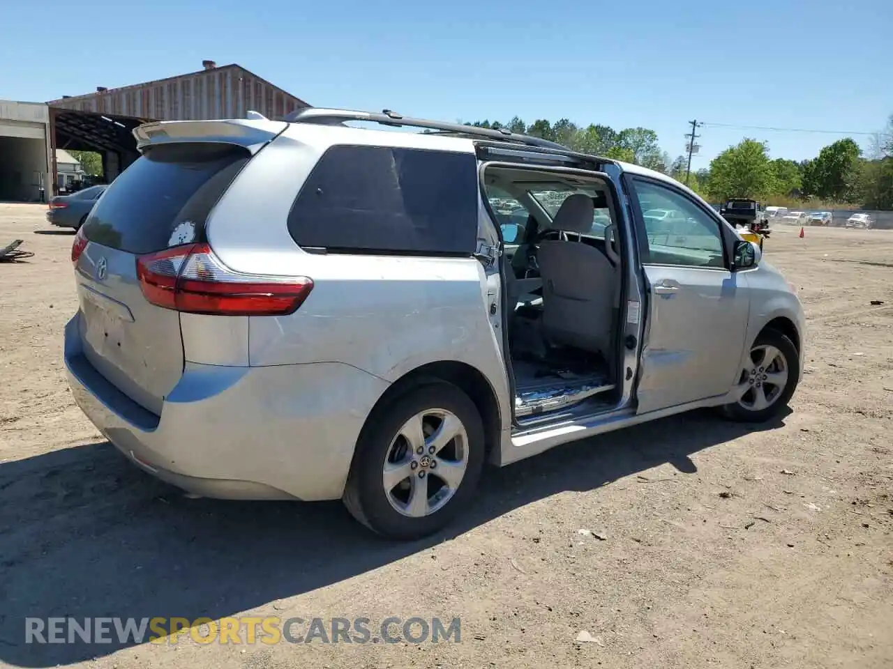 3 Photograph of a damaged car 5TDKZ3DCXLS072524 TOYOTA All Models 2020