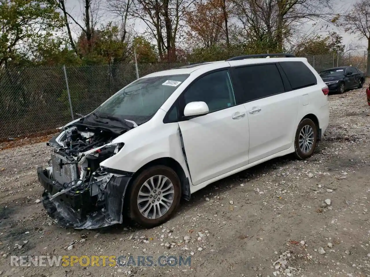 1 Photograph of a damaged car 5TDYZ3DCXLS084098 TOYOTA All Models 2020