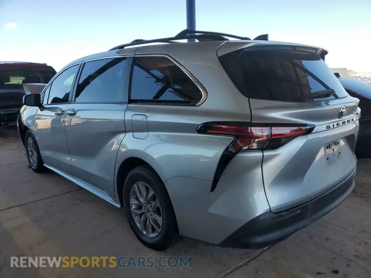 2 Photograph of a damaged car 5TDBRKEC3MS068342 TOYOTA All Models 2021