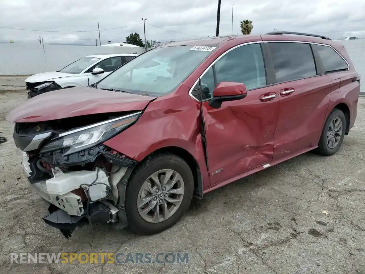 1 Photograph of a damaged car 5TDJRKEC3MS008587 TOYOTA All Models 2021