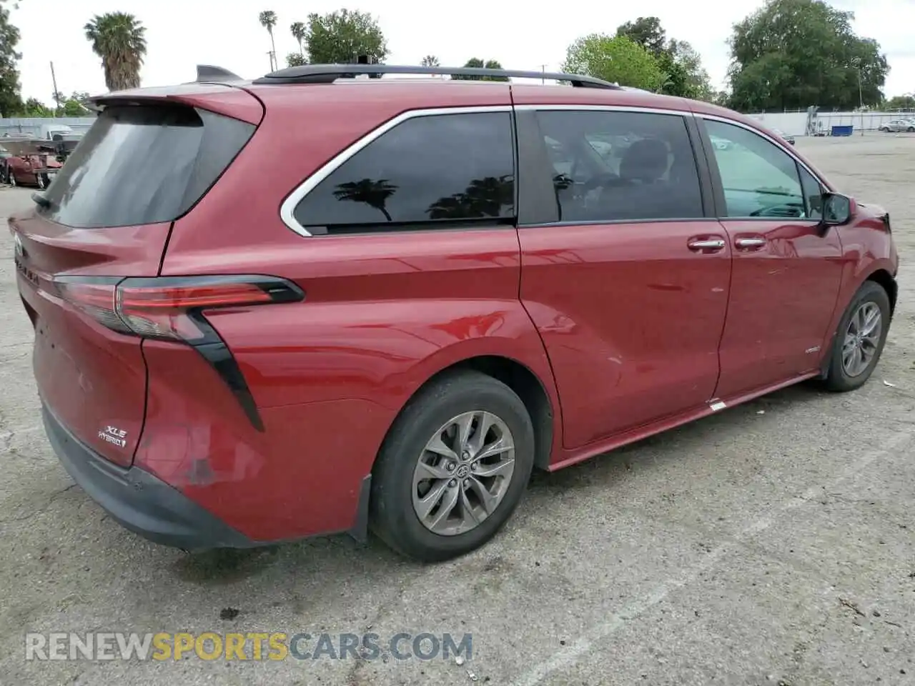 3 Photograph of a damaged car 5TDJRKEC3MS008587 TOYOTA All Models 2021