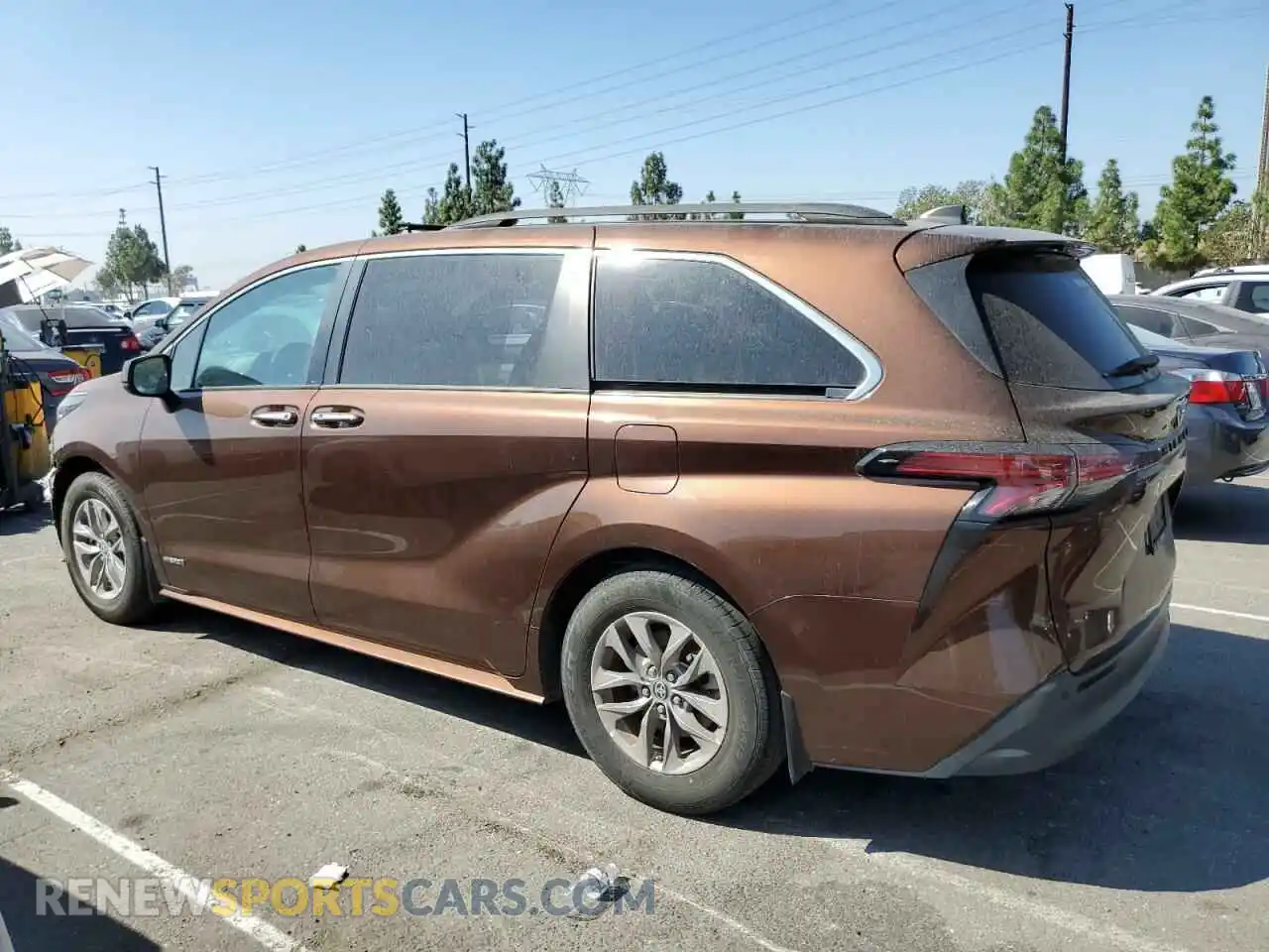 2 Photograph of a damaged car 5TDJRKEC5MS011443 TOYOTA All Models 2021