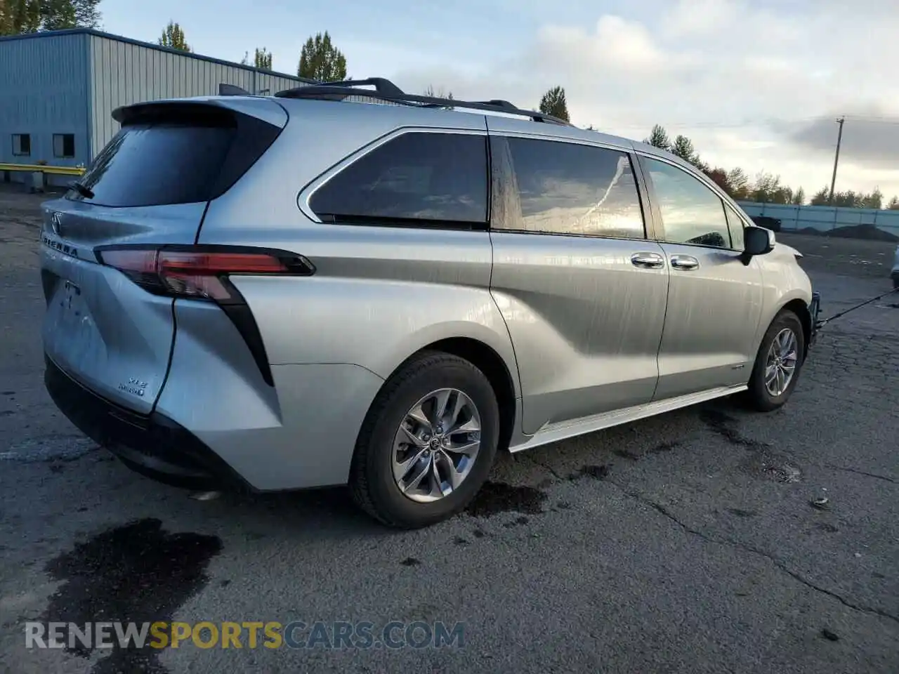 3 Photograph of a damaged car 5TDJRKEC6MS034990 TOYOTA All Models 2021