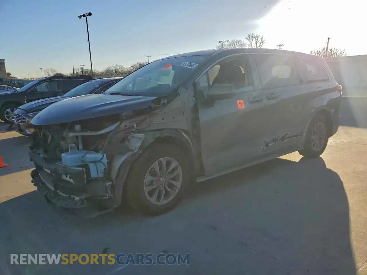 1 Photograph of a damaged car 5TDKRKEC7MS018463 TOYOTA All Models 2021