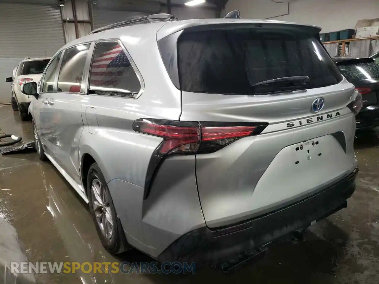 2 Photograph of a damaged car 5TDYRKEC0MS057891 TOYOTA All Models 2021