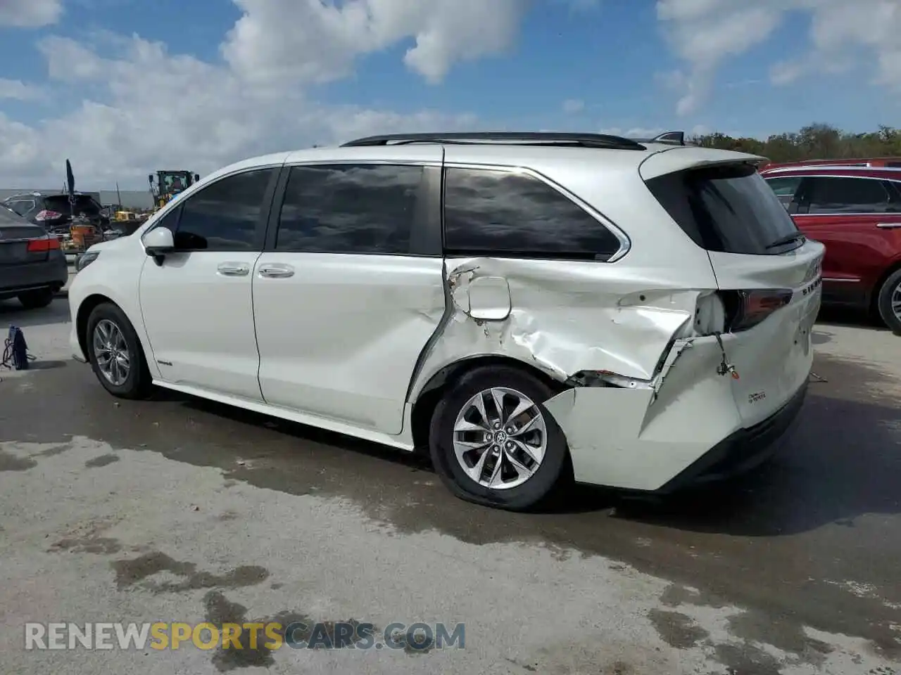 2 Photograph of a damaged car 5TDYRKEC0MS061455 TOYOTA All Models 2021