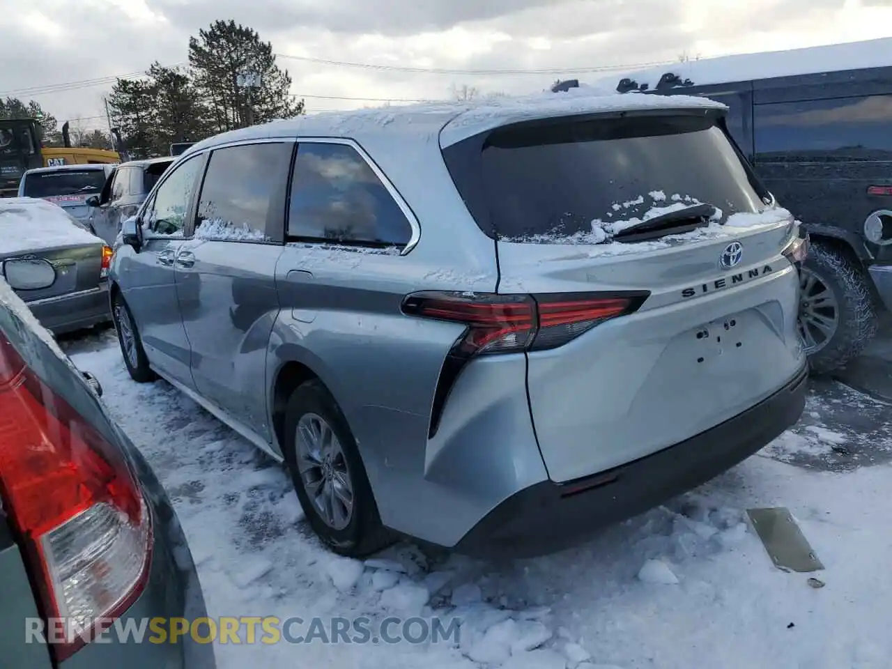 2 Photograph of a damaged car 5TDYRKEC8MS015209 TOYOTA All Models 2021