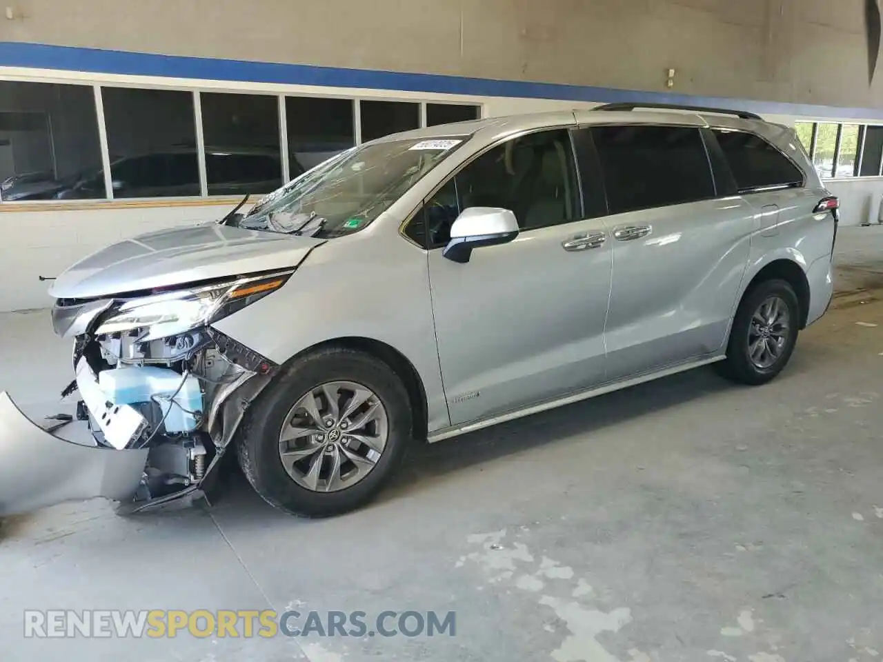 1 Photograph of a damaged car 5TDYRKEC8MS043737 TOYOTA All Models 2021