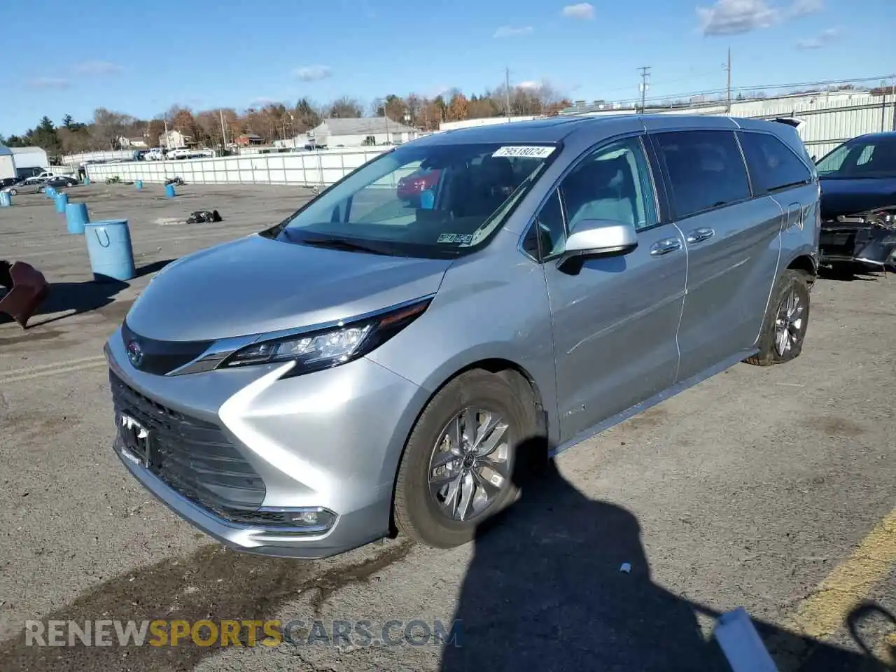 1 Photograph of a damaged car 5TDYRKECXMS022873 TOYOTA All Models 2021
