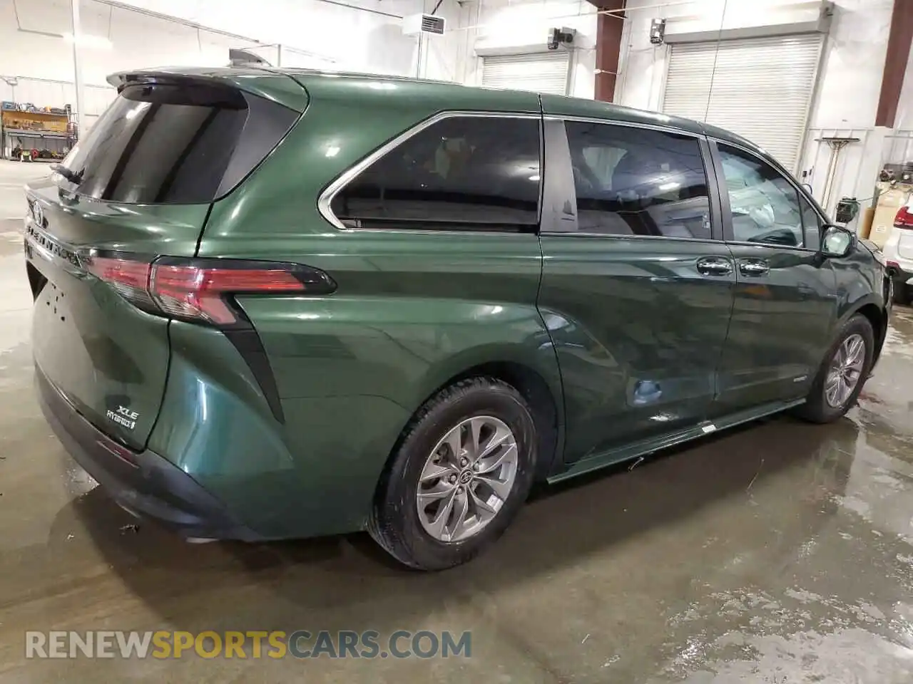 3 Photograph of a damaged car 5TDYSKFC8MS016752 TOYOTA All Models 2021