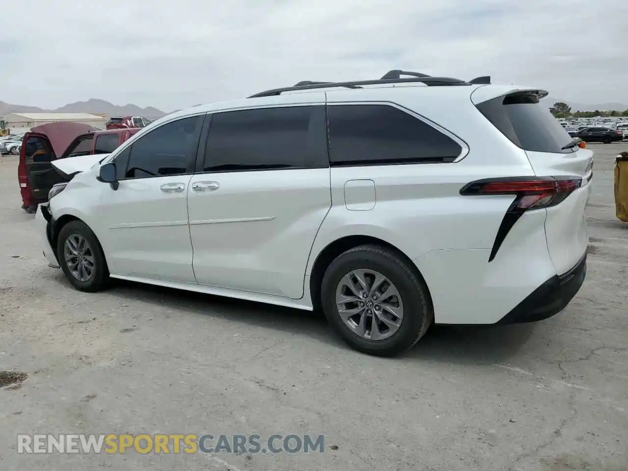 2 Photograph of a damaged car 5TDYRKEC2NS085483 TOYOTA All Models 2022