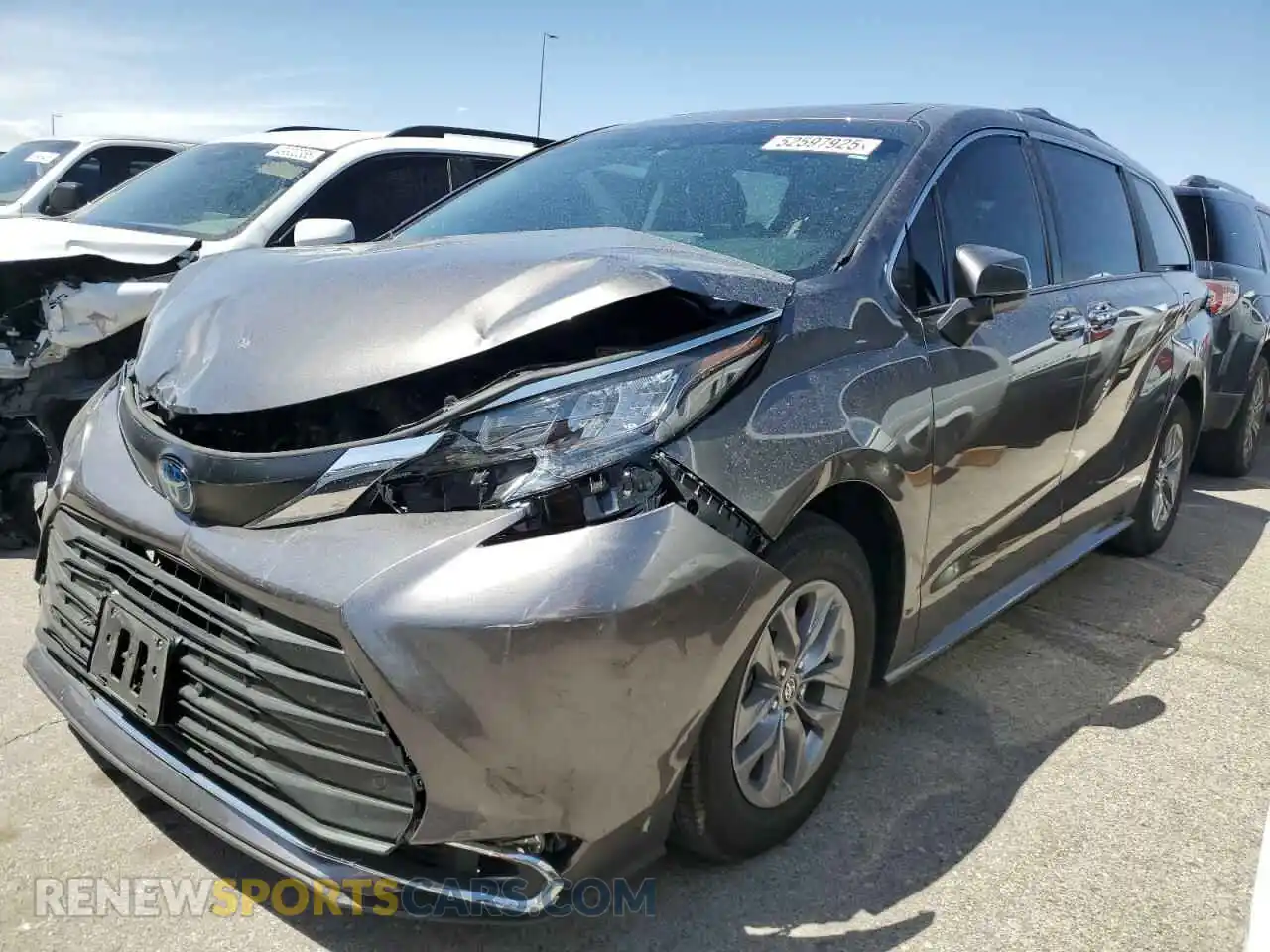 1 Photograph of a damaged car 5TDJRKEC3RS214189 TOYOTA All Models 2024