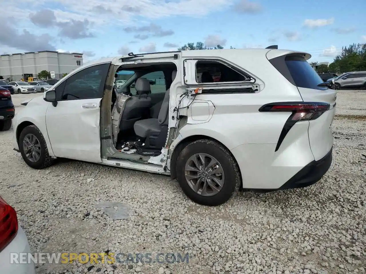 2 fotografías del automóvil dañado 5TDYRKEC6RS192980 TOYOTA All Models 2024