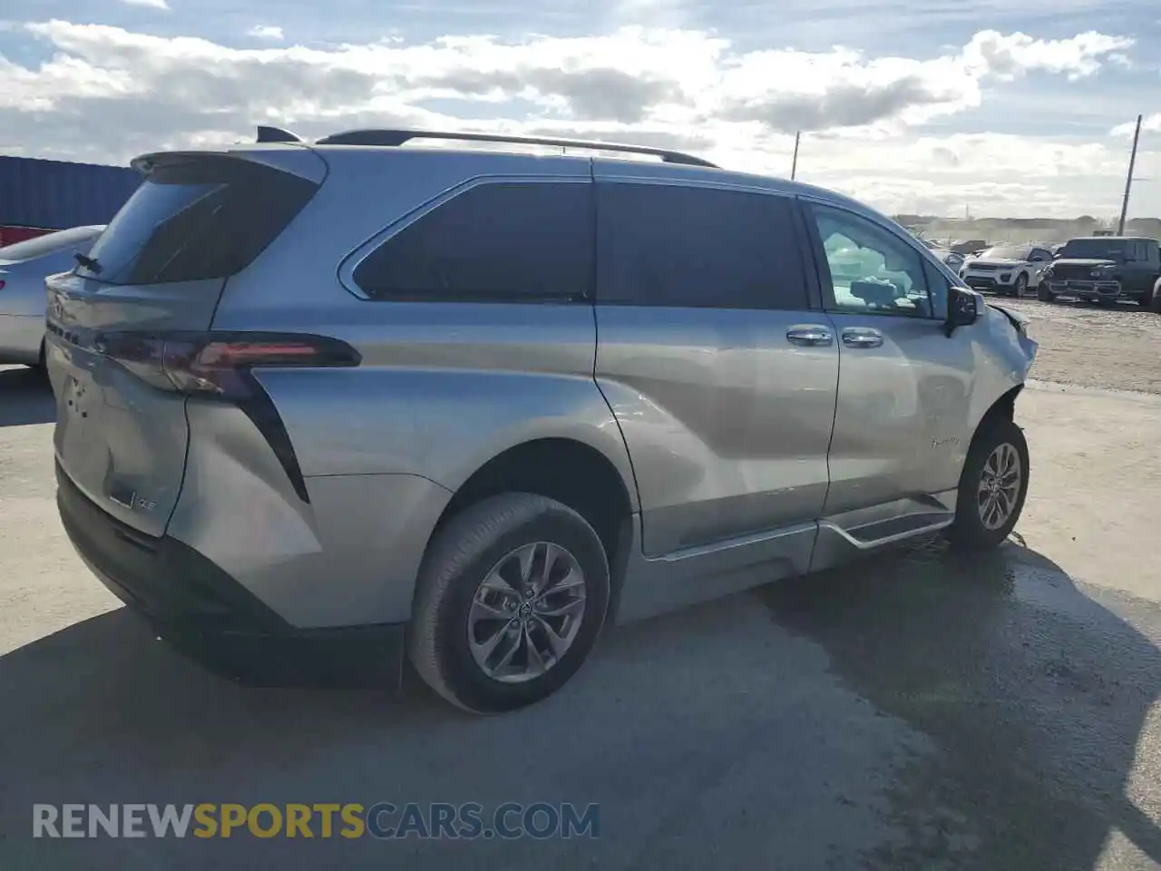 3 Фотография поврежденного автомобиля 5TDJRKEC1SS225830 TOYOTA All Models 2025