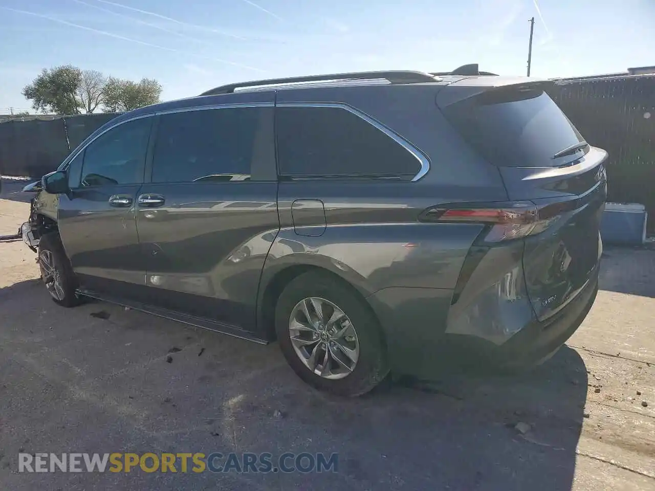 2 Photograph of a damaged car 5TDJRKEC2SS262952 TOYOTA All Models 2025