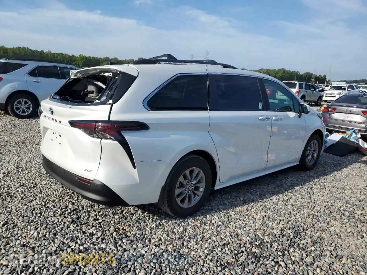 3 Photograph of a damaged car 5TDJRKEC2SS269318 TOYOTA All Models 2025