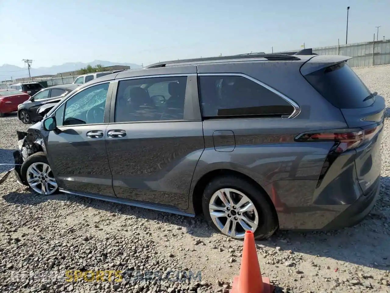 2 Photograph of a damaged car 5TDJRKECXSS254002 TOYOTA All Models 2025