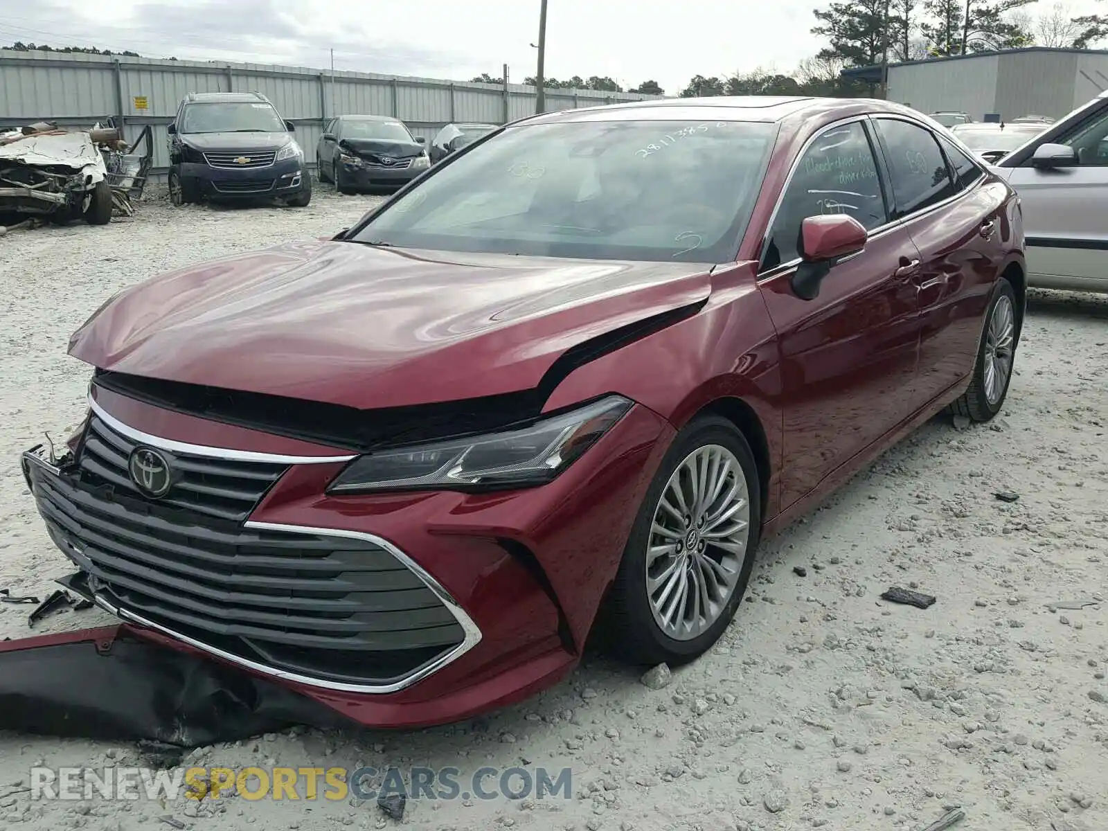 2 Photograph of a damaged car 4T1BZ1FB2KU035921 TOYOTA AVALON 2019