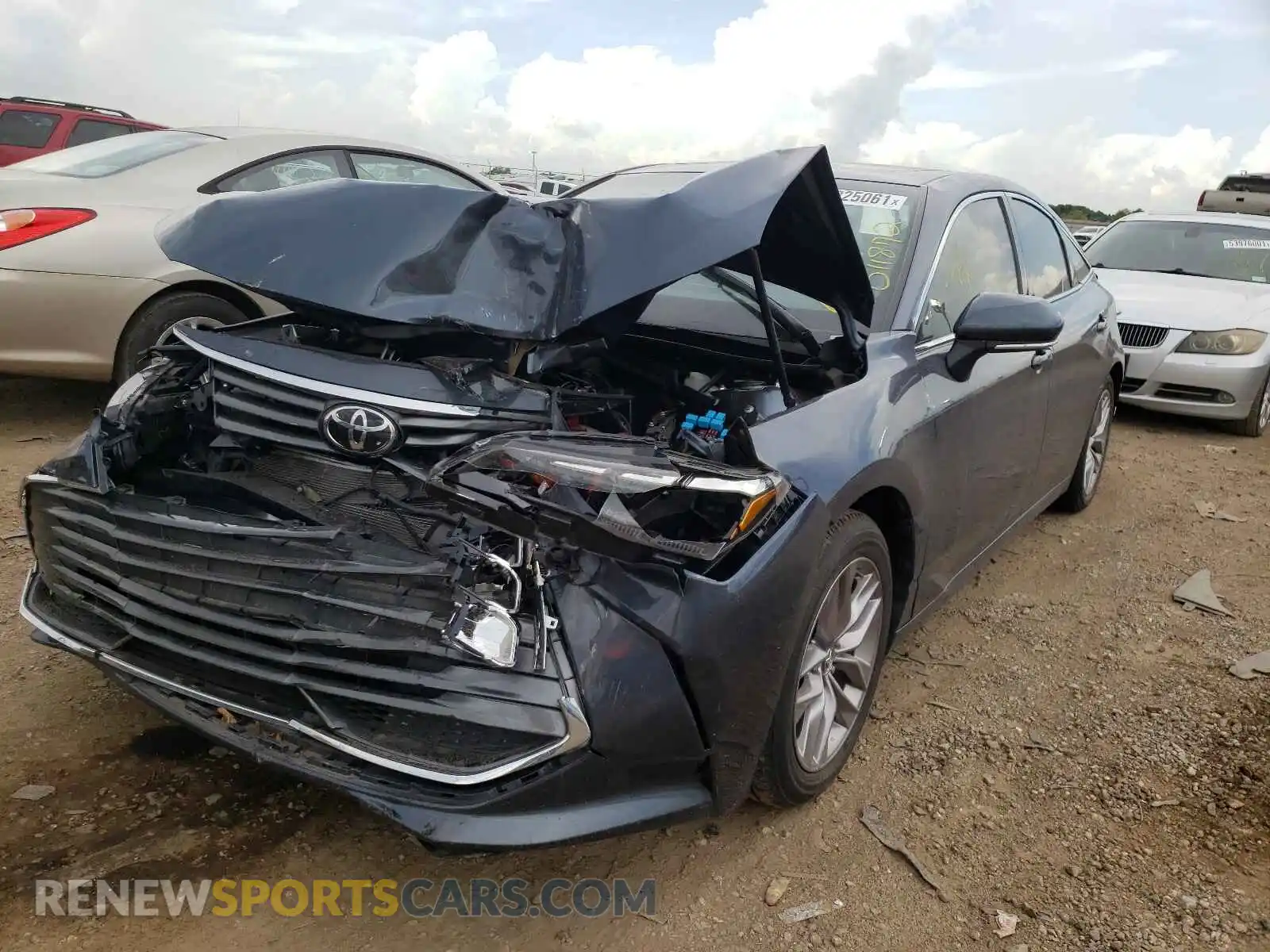 2 Фотография поврежденного автомобиля 4T1BZ1FB5KU011872 TOYOTA AVALON 2019