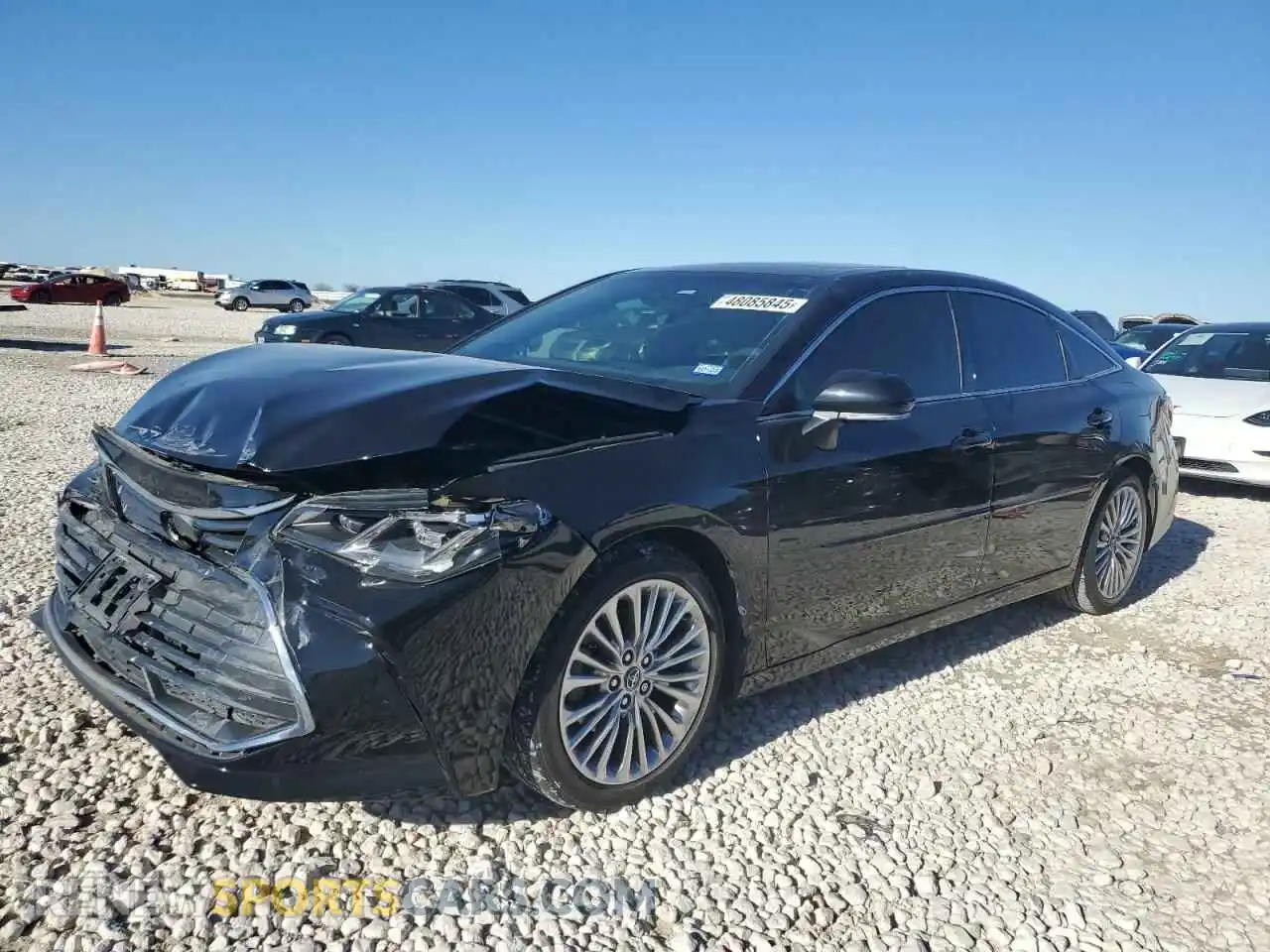 1 Photograph of a damaged car 4T1CZ1FB3LU045153 TOYOTA AVALON 2020