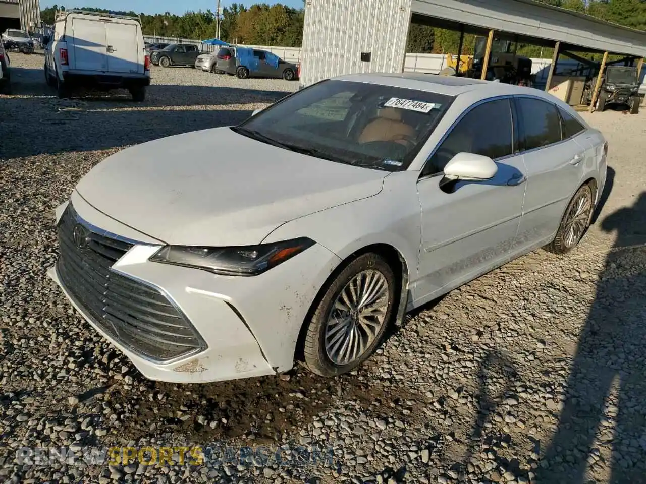 1 Photograph of a damaged car 4T1CZ1FB8LU044368 TOYOTA AVALON 2020