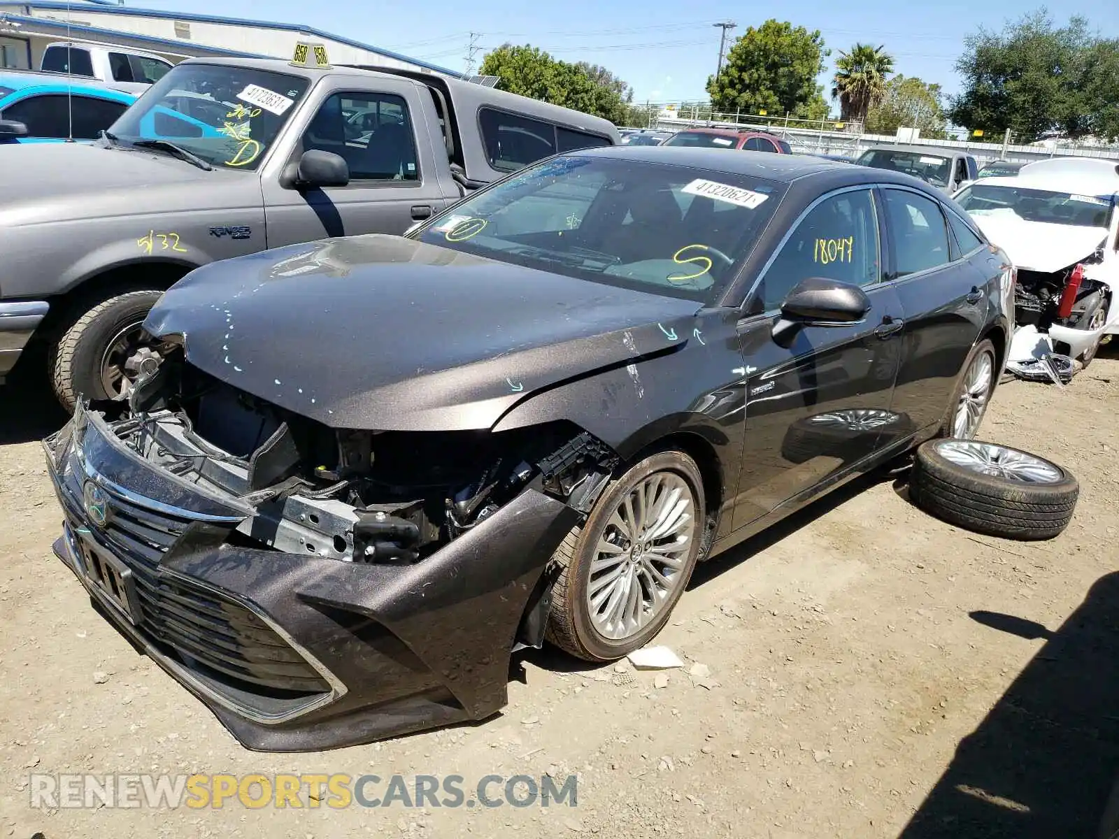 2 Photograph of a damaged car 4T1D21FB0LU016640 TOYOTA AVALON 2020