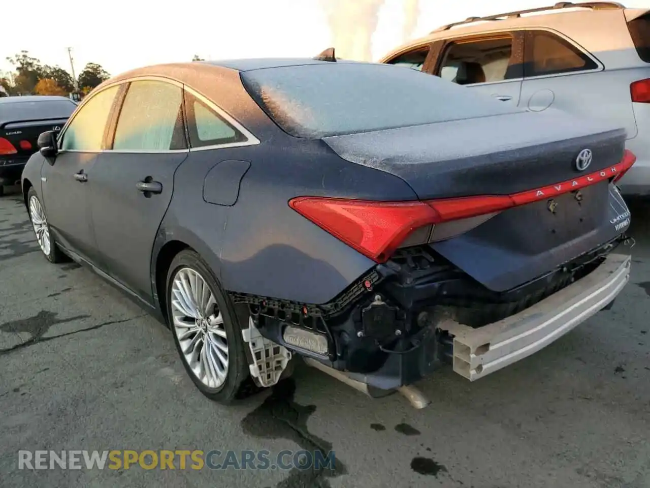 2 Photograph of a damaged car 4T1D21FB2LU012458 TOYOTA AVALON 2020