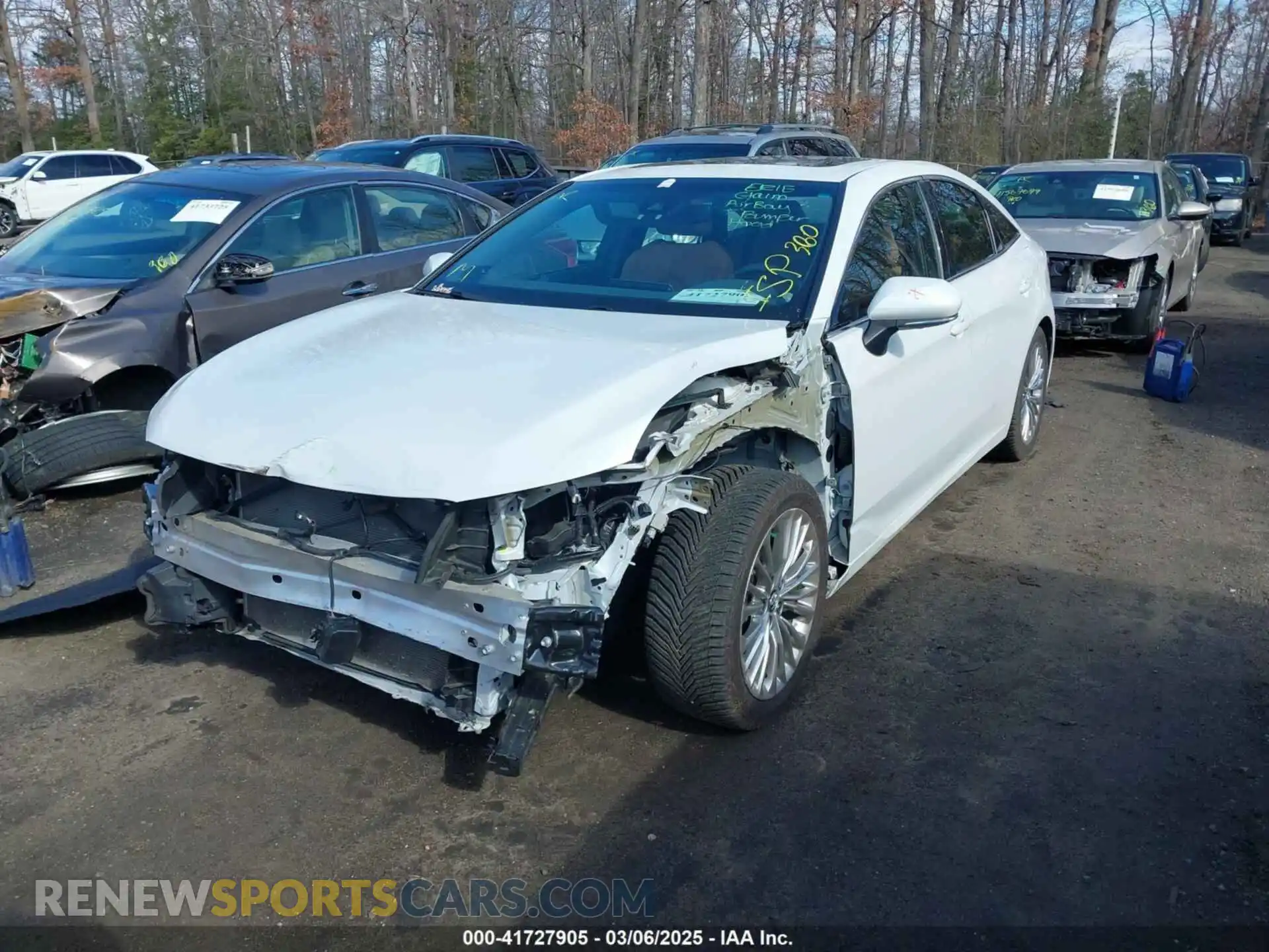 2 Photograph of a damaged car 4T1DZ1FB9LU043377 TOYOTA AVALON 2020