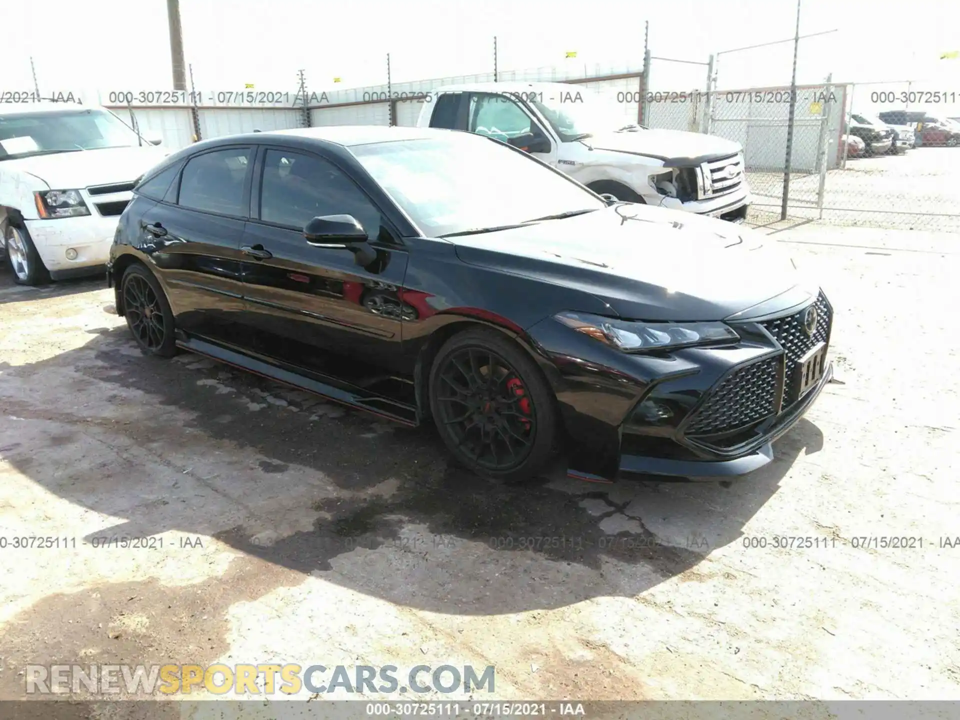 1 Photograph of a damaged car 4T1FZ1FB1LU045259 TOYOTA AVALON 2020