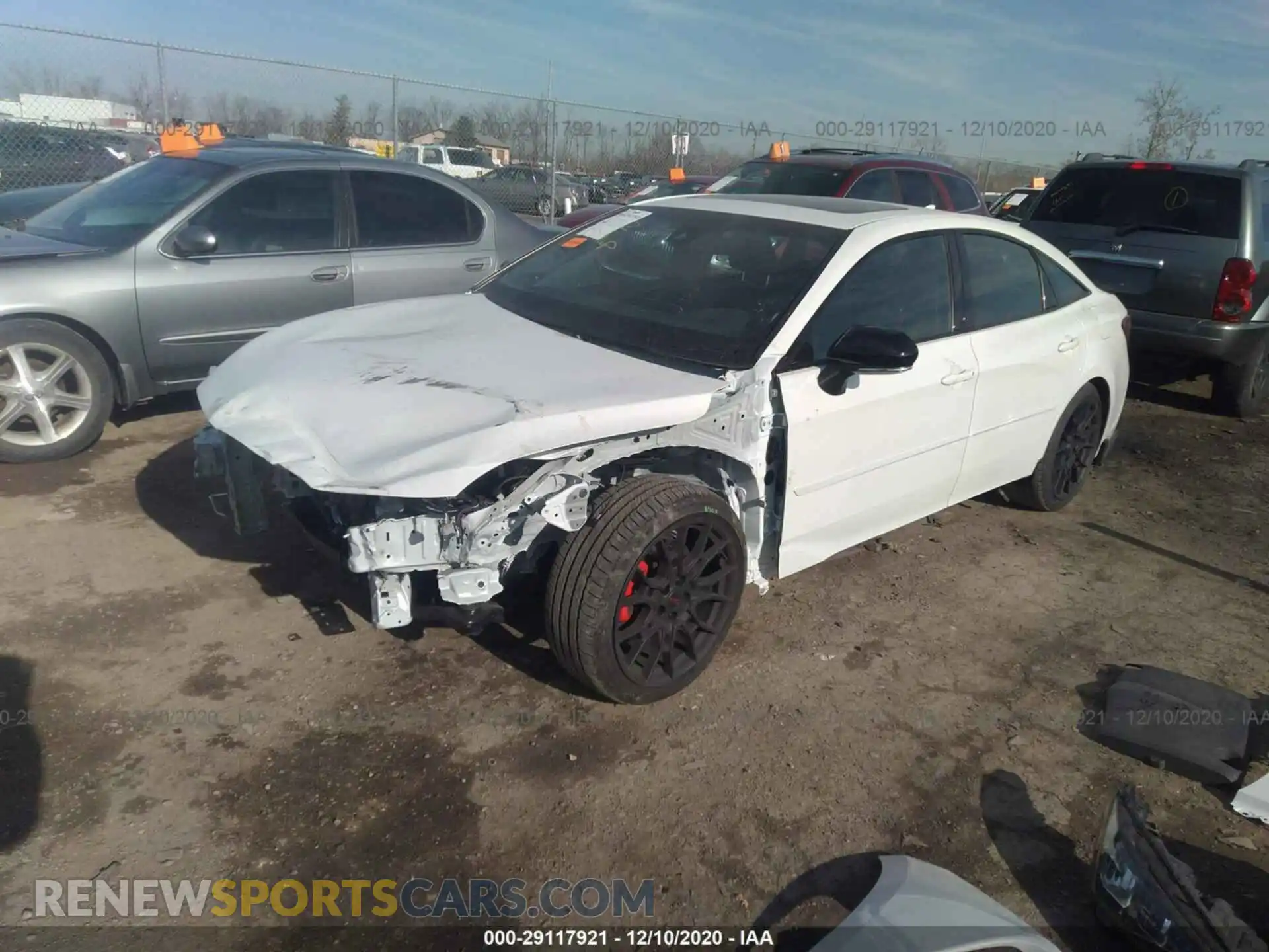 2 Photograph of a damaged car 4T1FZ1FB4LU052139 TOYOTA AVALON 2020