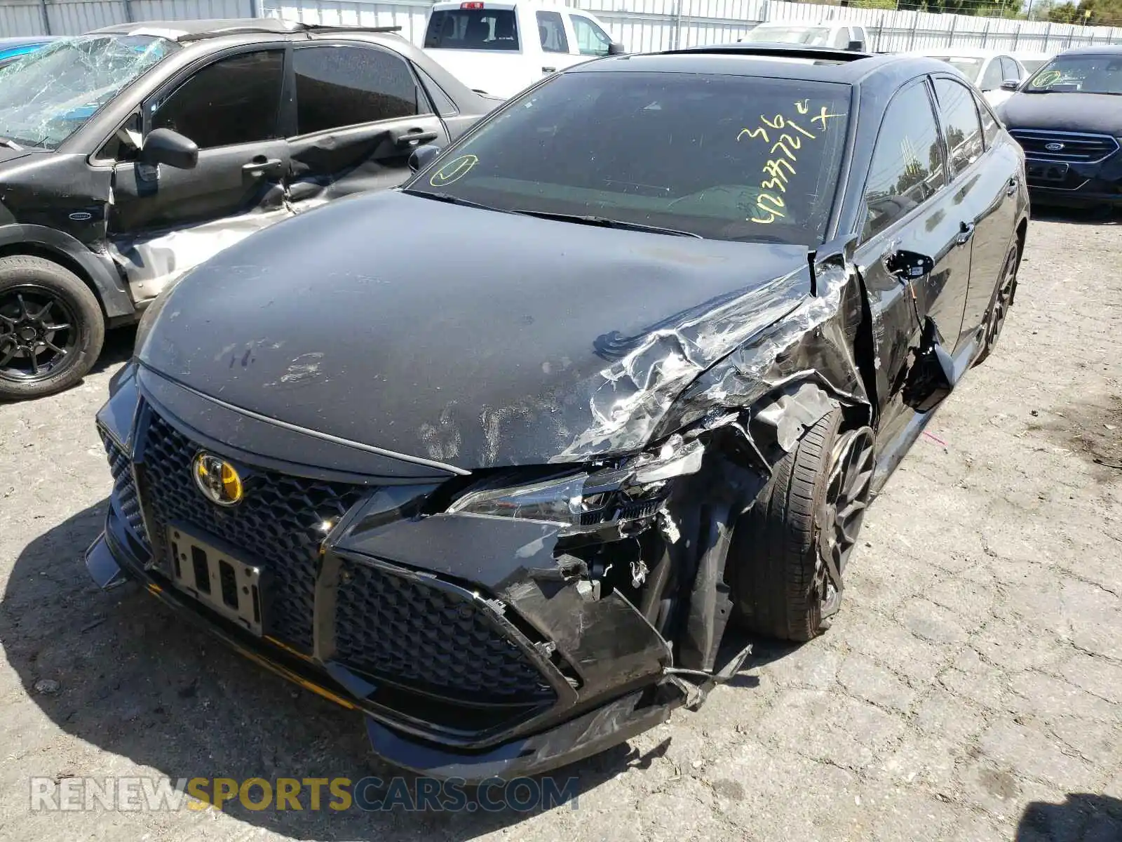2 Photograph of a damaged car 4T1FZ1FB5LU047371 TOYOTA AVALON 2020