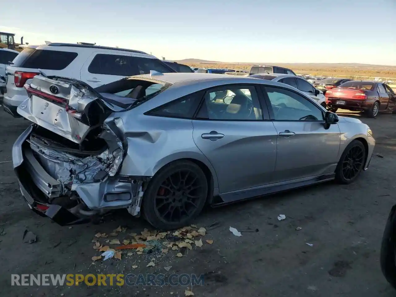 3 Photograph of a damaged car 4T1FZ1FB5LU053204 TOYOTA AVALON 2020
