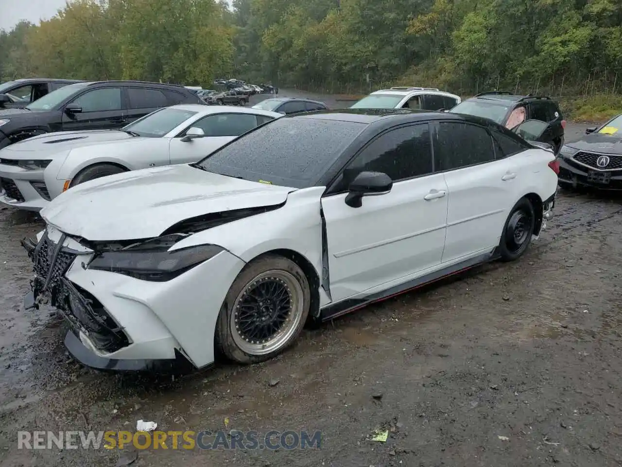 1 Photograph of a damaged car 4T1FZ1FB7LU044262 TOYOTA AVALON 2020