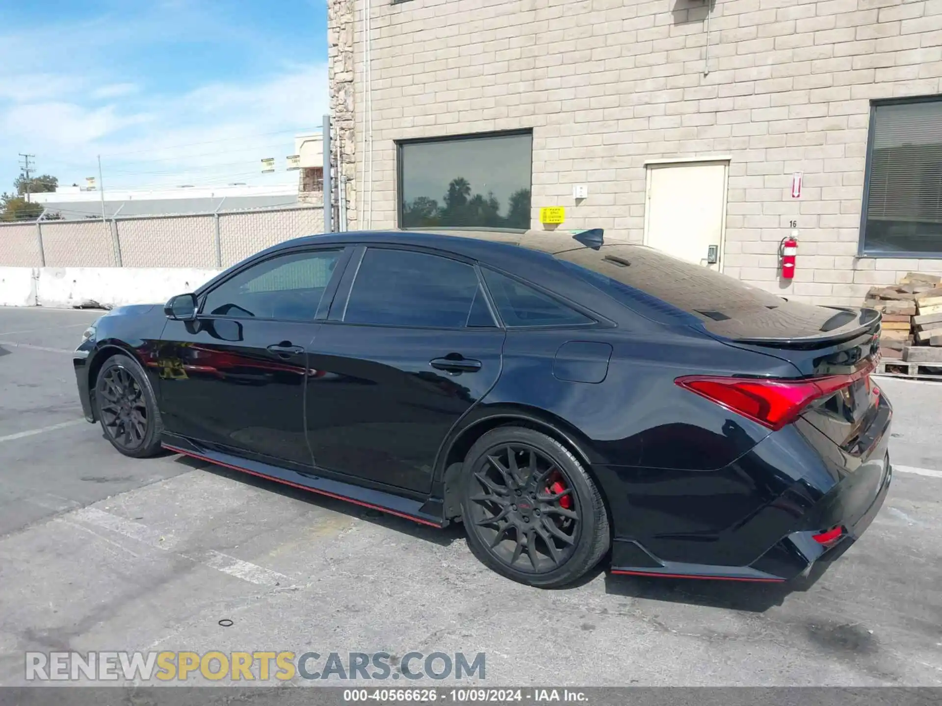 3 Фотография поврежденного автомобиля 4T1FZ1FB9LU050936 TOYOTA AVALON 2020
