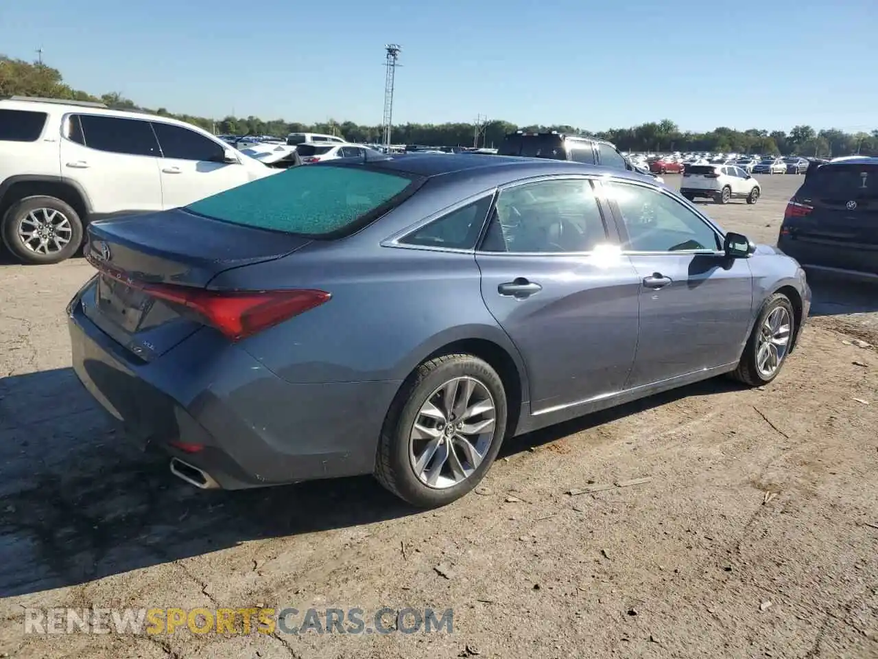 3 Photograph of a damaged car 4T1JZ1FB9LU049666 TOYOTA AVALON 2020