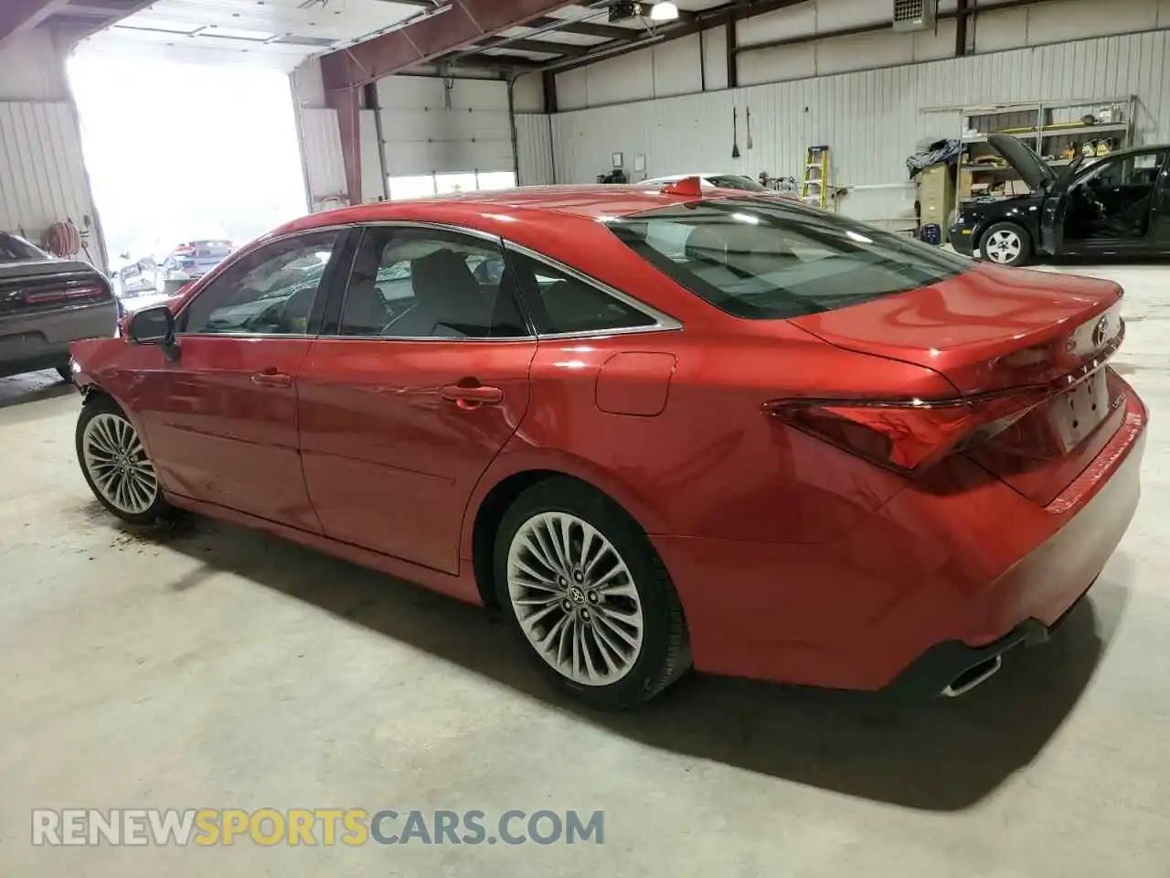 2 Photograph of a damaged car 4T1CZ1FB5MU069407 TOYOTA AVALON 2021