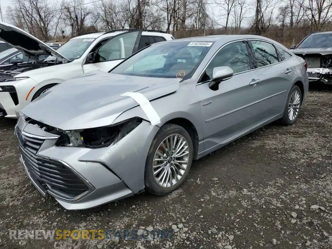 1 Photograph of a damaged car 4T1DA1AB1MU005156 TOYOTA AVALON 2021