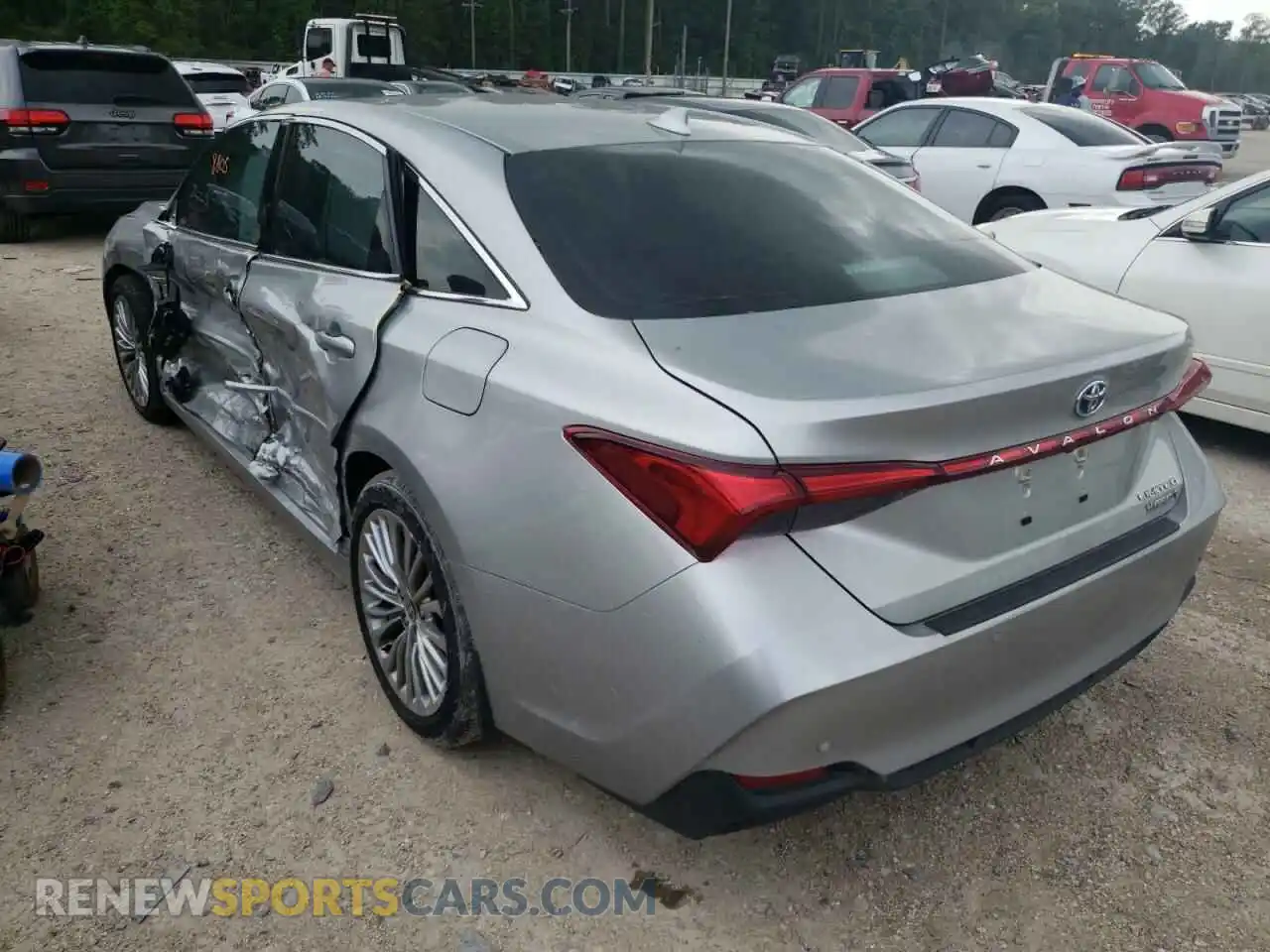 3 Photograph of a damaged car 4T1DA1AB2MU009233 TOYOTA AVALON 2021