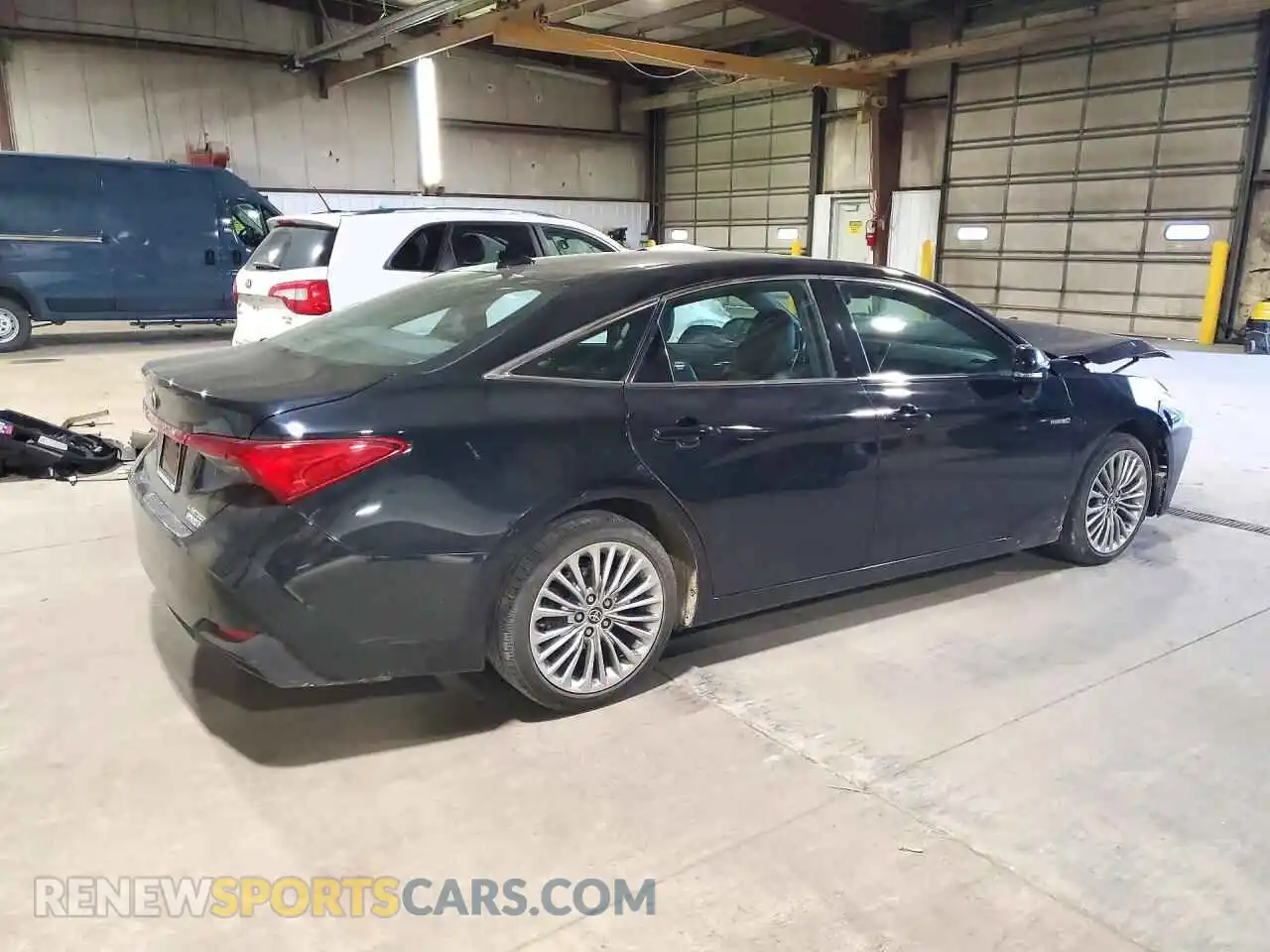 3 Photograph of a damaged car 4T1DA1AB3MU005210 TOYOTA AVALON 2021