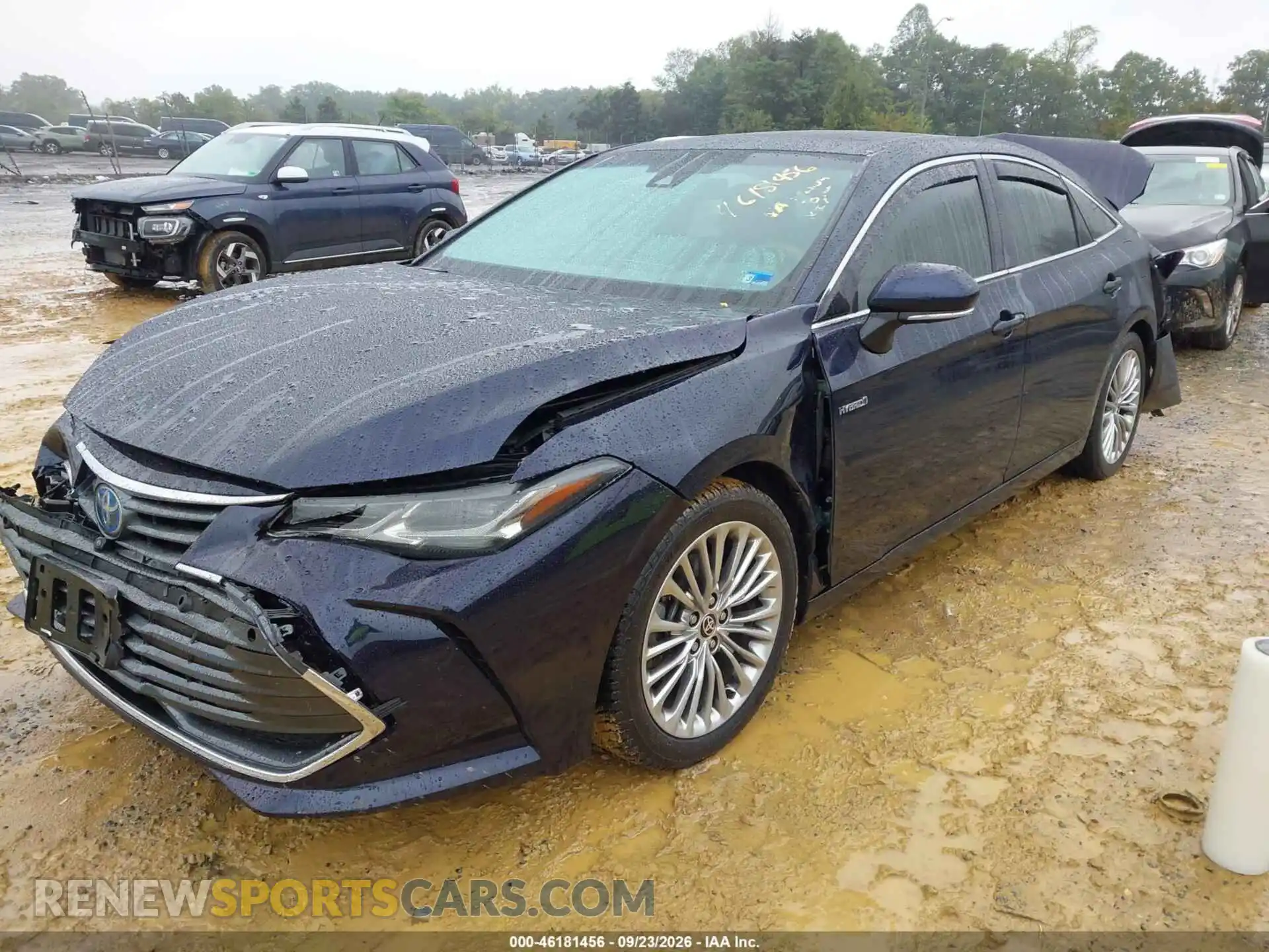 2 Photograph of a damaged car 4T1DA1AB6MU002382 TOYOTA AVALON 2021