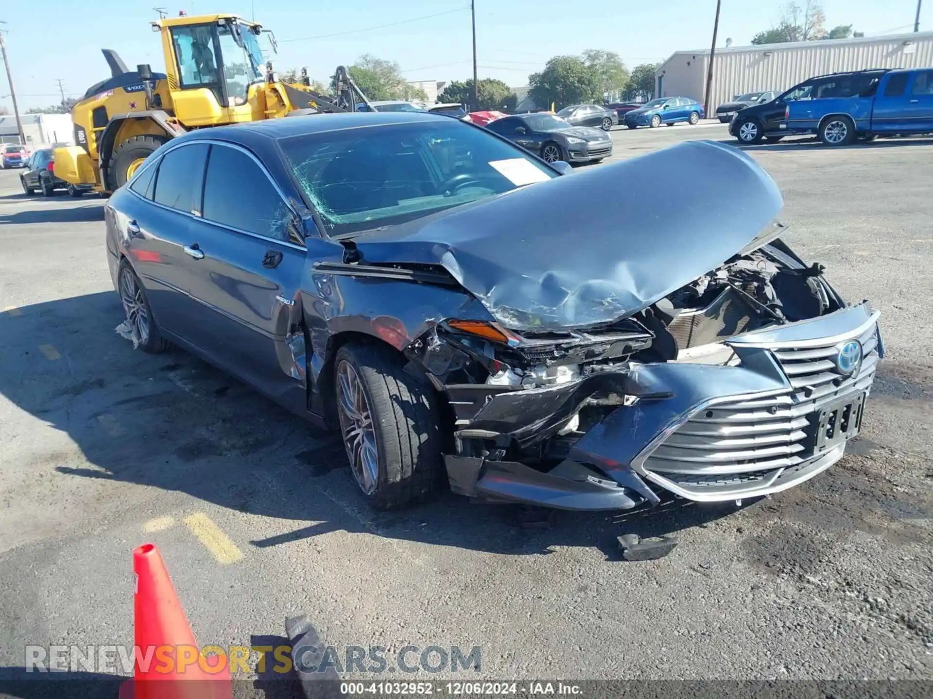 1 Photograph of a damaged car 4T1DA1AB6MU007775 TOYOTA AVALON 2021