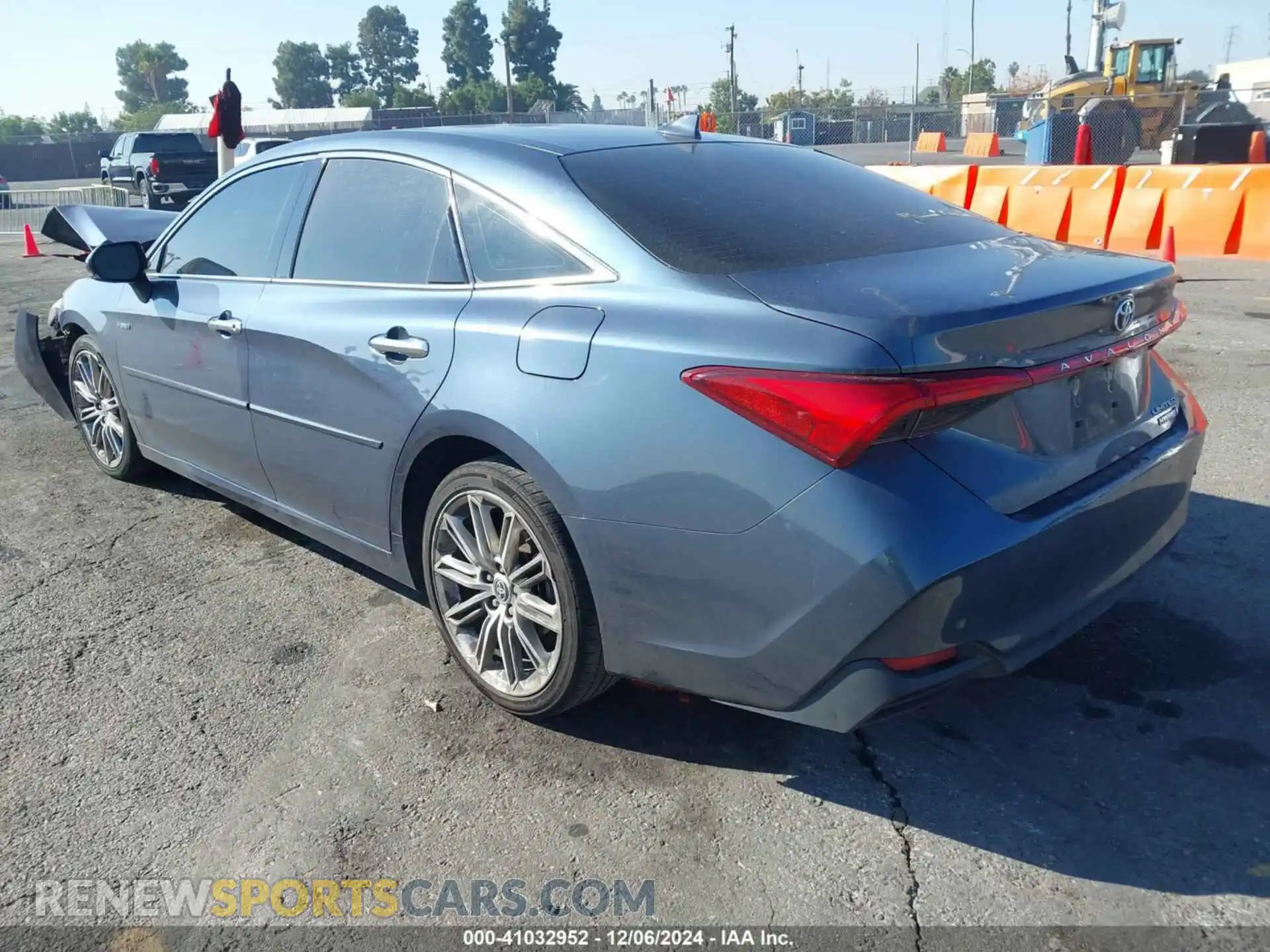 3 Photograph of a damaged car 4T1DA1AB6MU007775 TOYOTA AVALON 2021