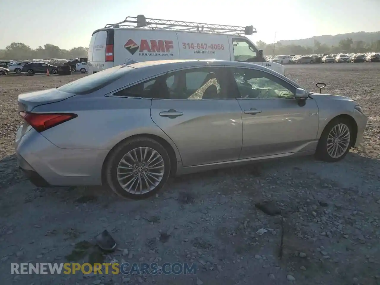 3 Photograph of a damaged car 4T1DA1AB7MU009938 TOYOTA AVALON 2021