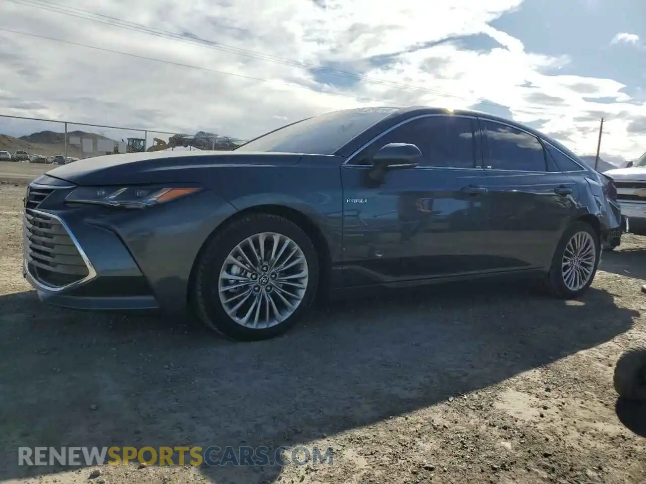 1 Photograph of a damaged car 4T1DA1AB8MU010838 TOYOTA AVALON 2021