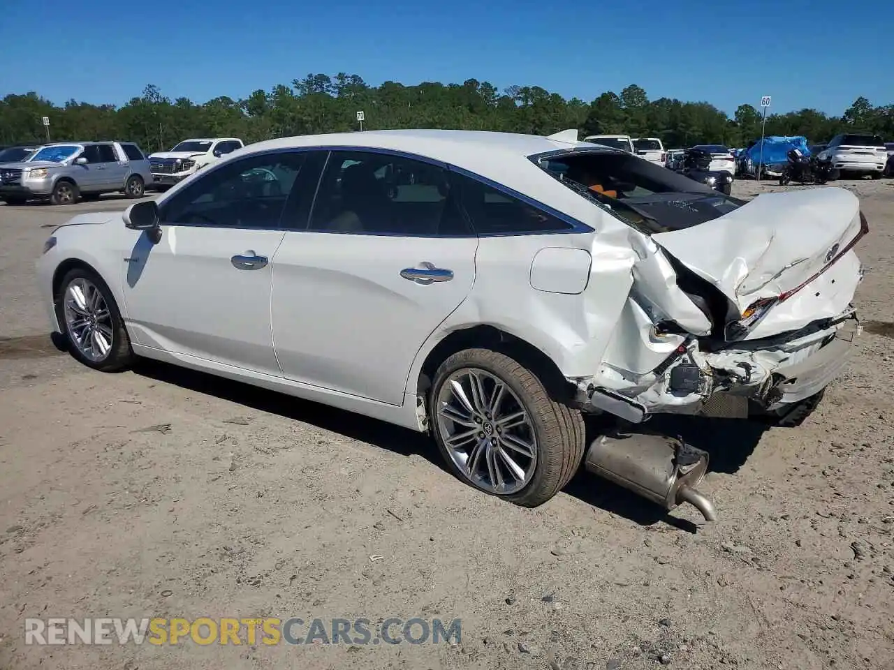 2 fotografías del automóvil dañado 4T1DA1AB9MU009830 TOYOTA AVALON 2021