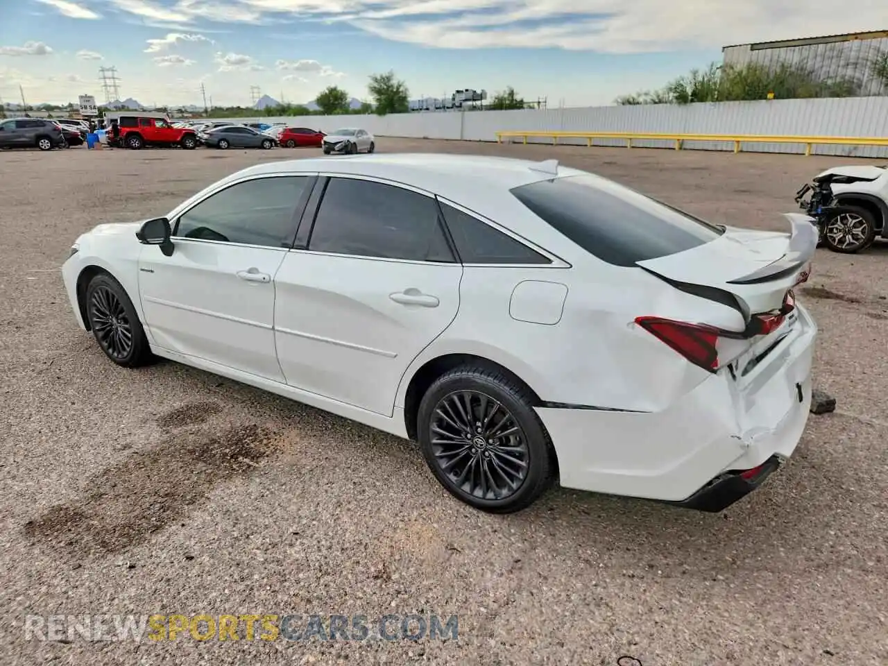 2 Photograph of a damaged car 4T1EA1AB1MU008191 TOYOTA AVALON 2021