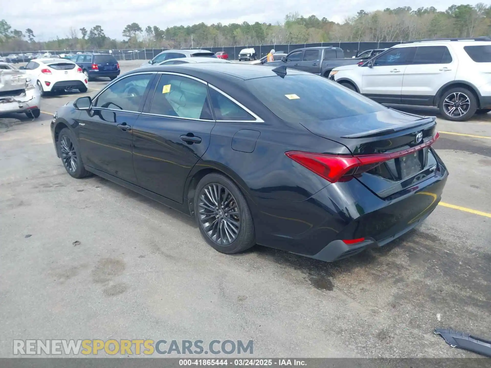 3 Photograph of a damaged car 4T1EA1AB2MU002741 TOYOTA AVALON 2021