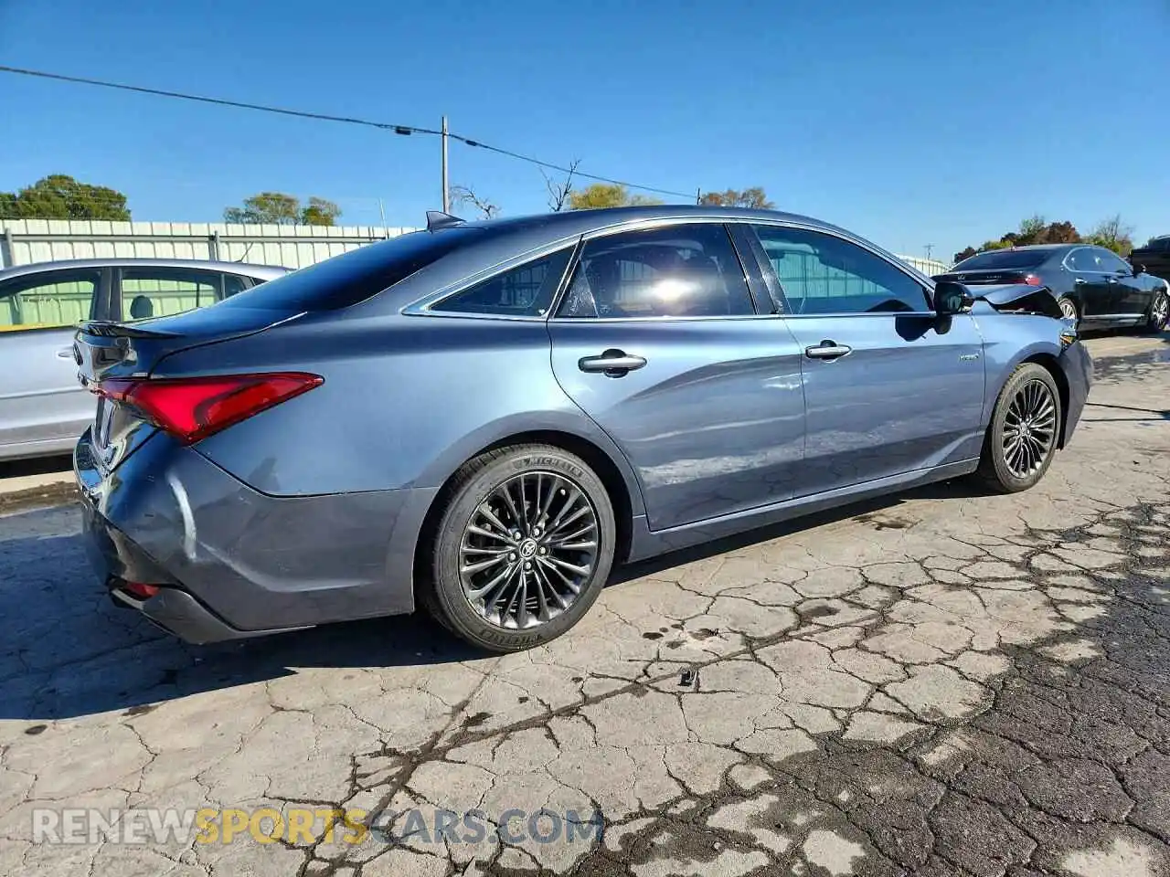 3 Photograph of a damaged car 4T1EA1AB2MU007633 TOYOTA AVALON 2021